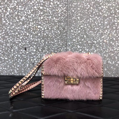 Valentino Rockstud No Limit Fur Pink VNLB36556778